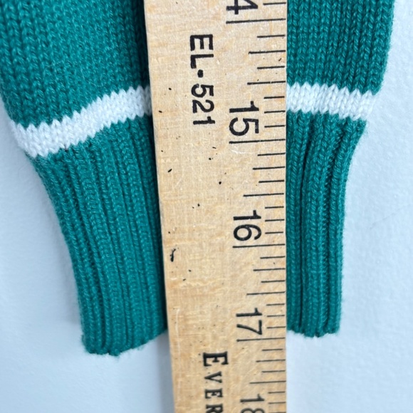 Hello Kitty Christmas Sweater Girl M Gingerbread Cat Festive Holiday Photos Gift - Picture 8 of 9